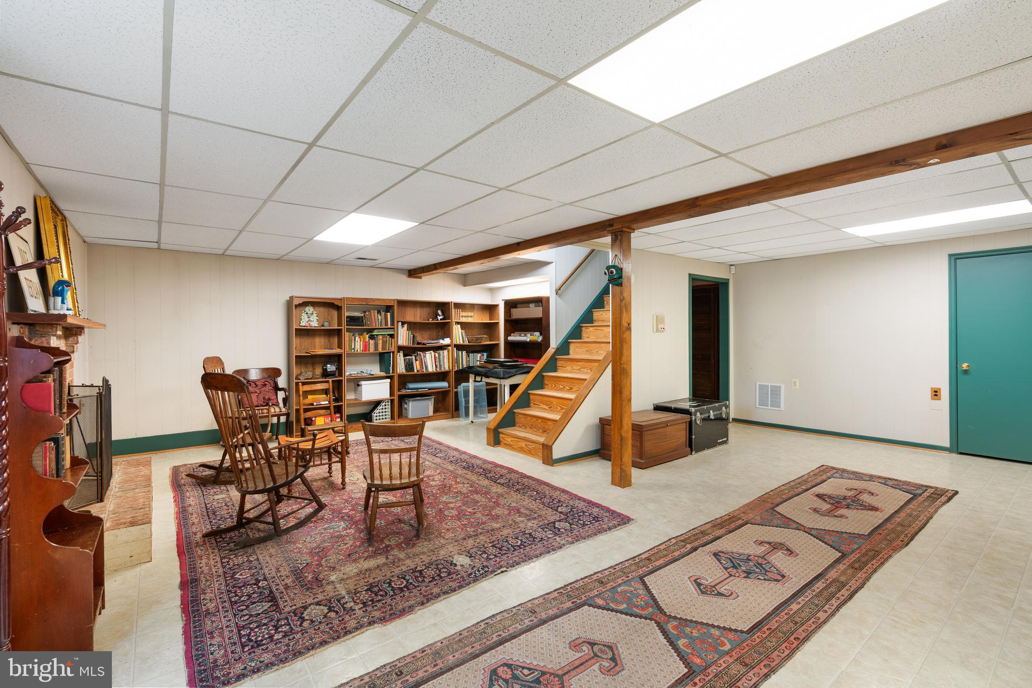 10505 Adel Road Oakton, VA 22124 - Photo 24 of 33