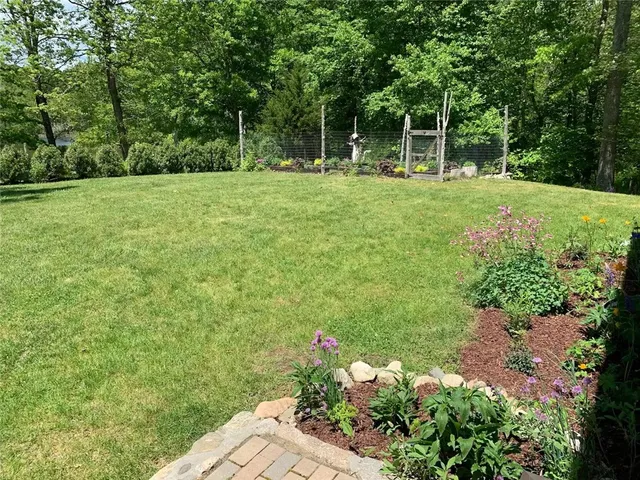 $2,800 | 11 Pioneer Road, Unit 1, Charlestown, RI 02813