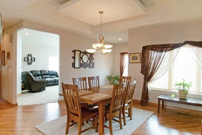 900 West 2nd Street Kalona, IA 52247 - Photo 2 of 25 Gallery Image 2
