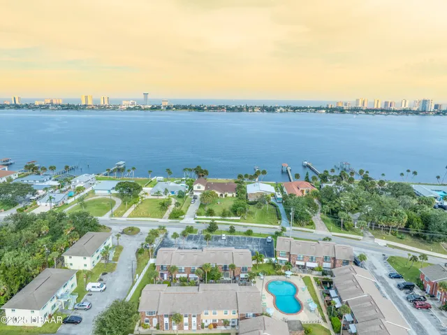 $1,750 | 2200 South Palmetto Avenue, Unit B050, South Daytona, FL 32119