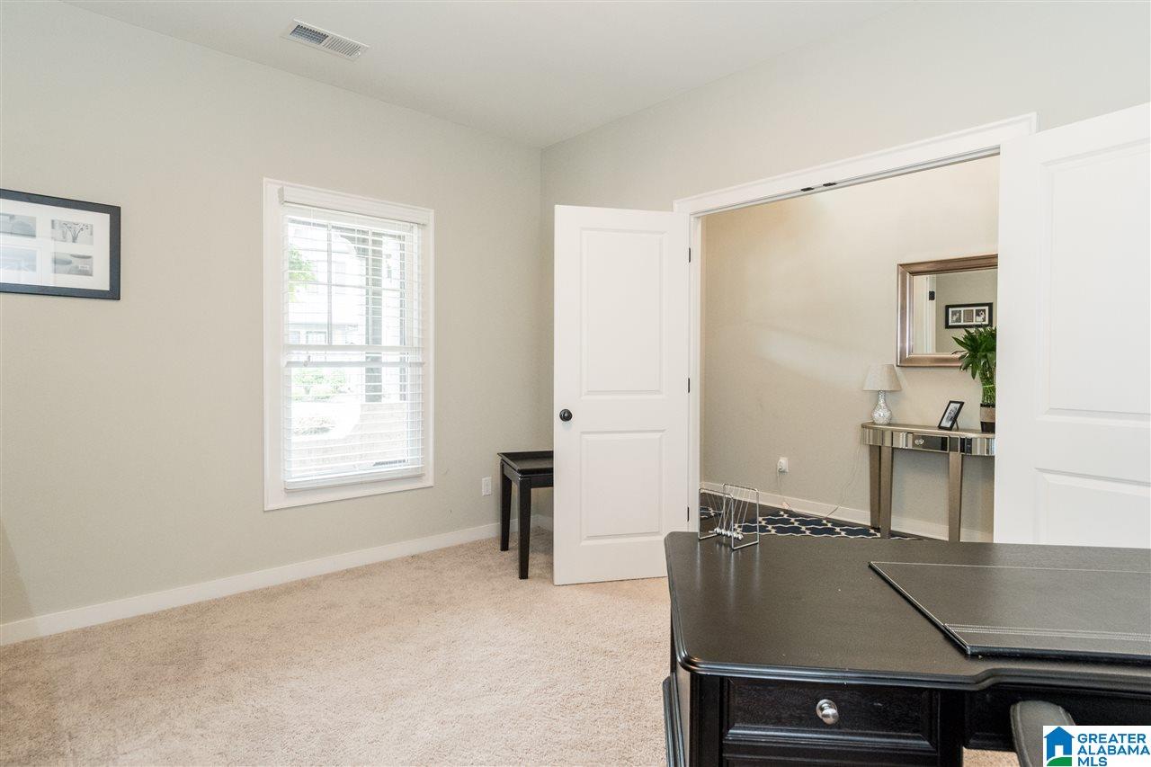 2515 Montauk Road Hoover, AL 35226 - Photo 8 of 47