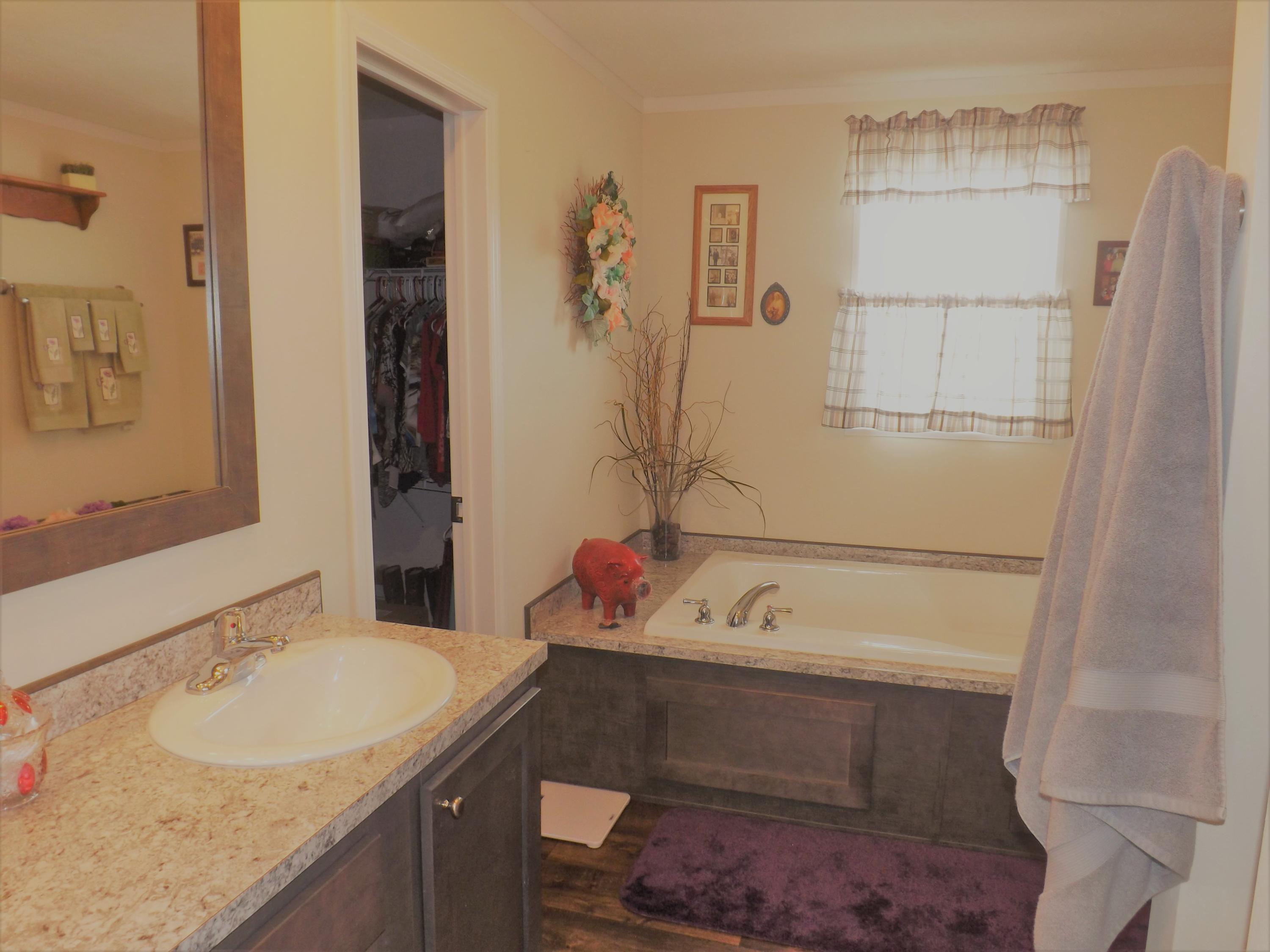 195 Forest Road Mosheim, TN 37818 - Photo 29 of 37 DSCF1862