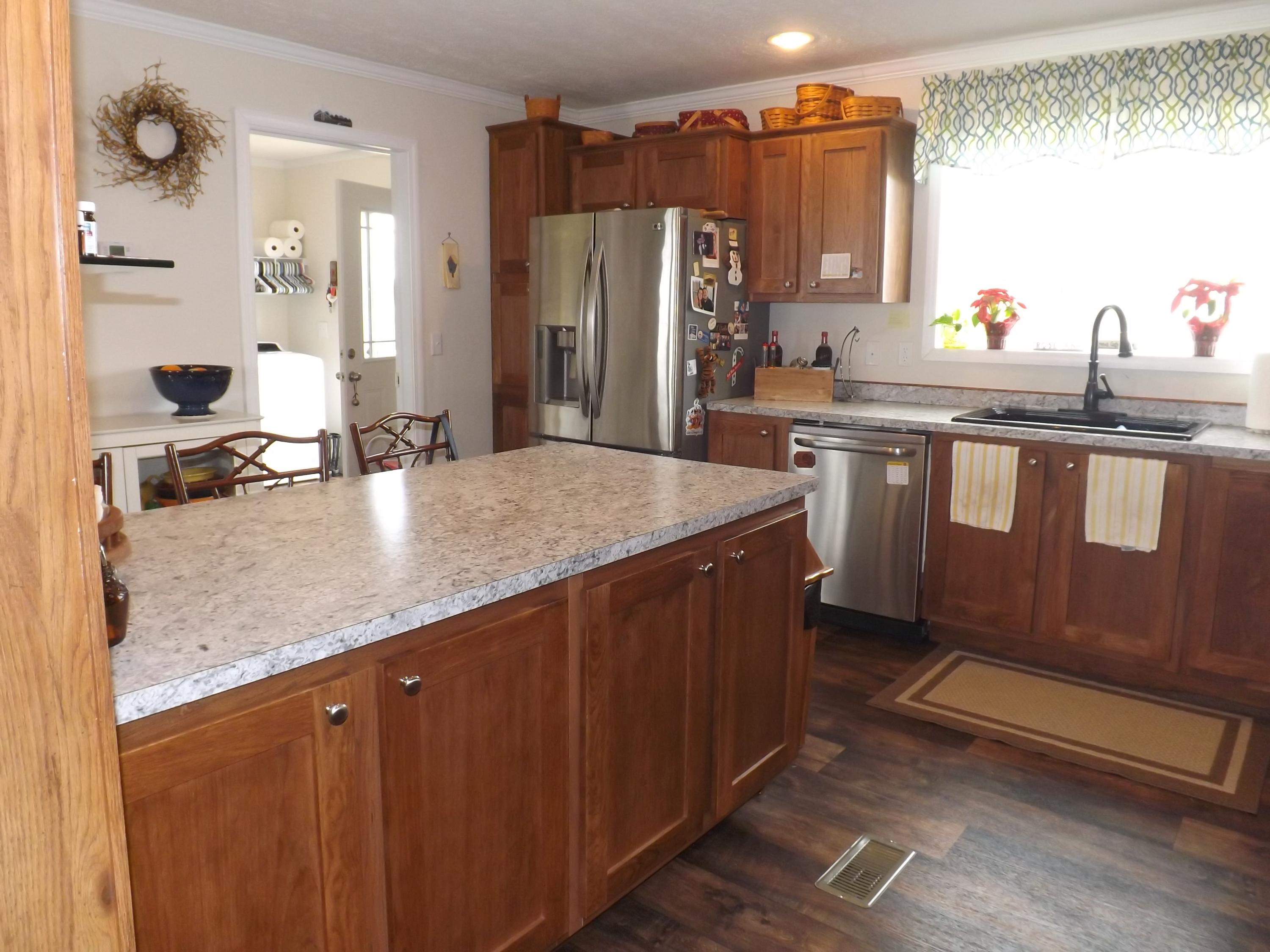 195 Forest Road Mosheim, TN 37818 - Photo 4 of 37 DSCF1872