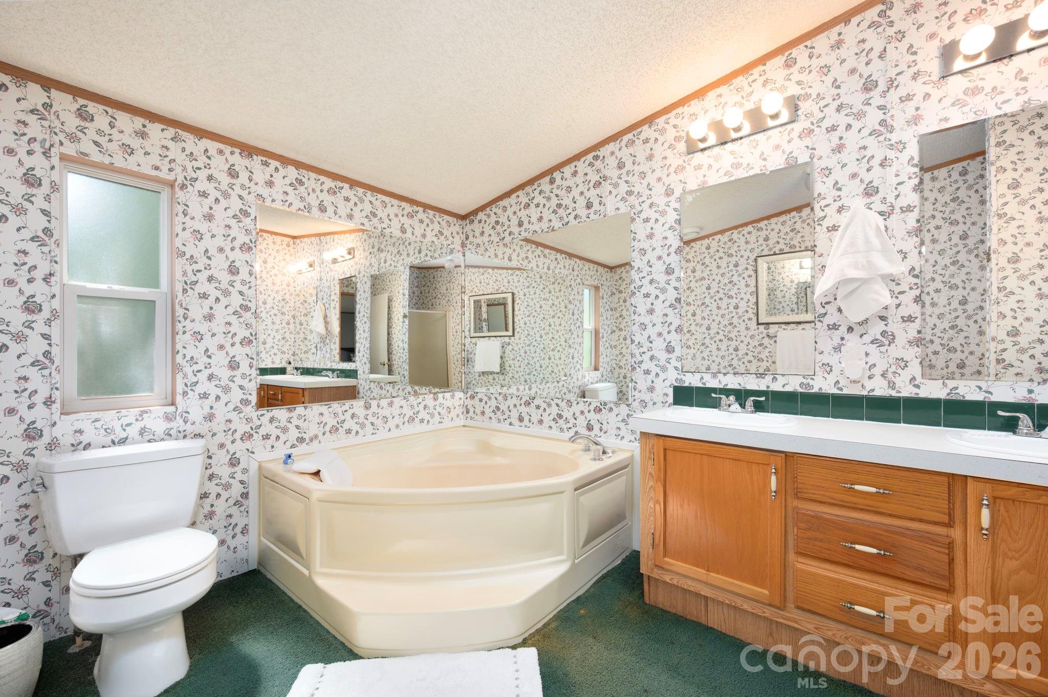 66 Green Oak Road Asheville, NC 28804 - Photo 20 of 35