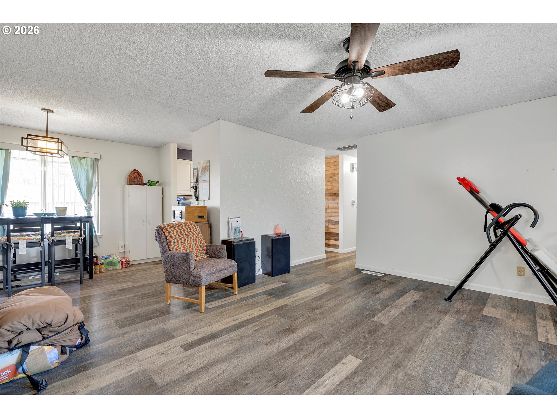 1035 Southeast 225th Avenue Gresham, OR 97030 - Photo 6 of 27