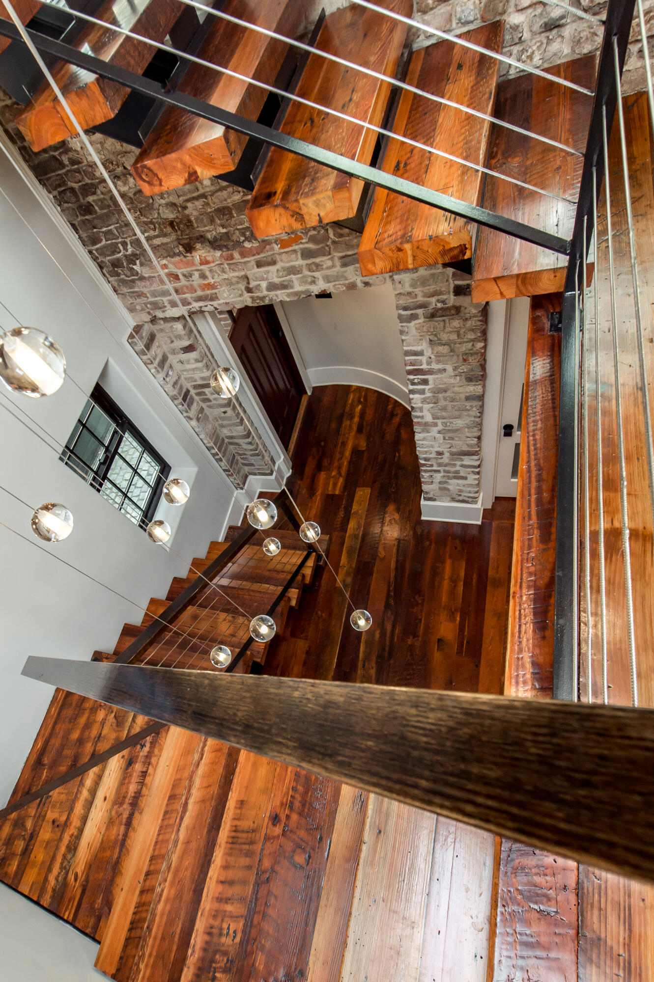 58 1/2 Broad Street Charleston, SC 29401 - Photo 16 of 28 58 1-2 Broad St_High Res-67
