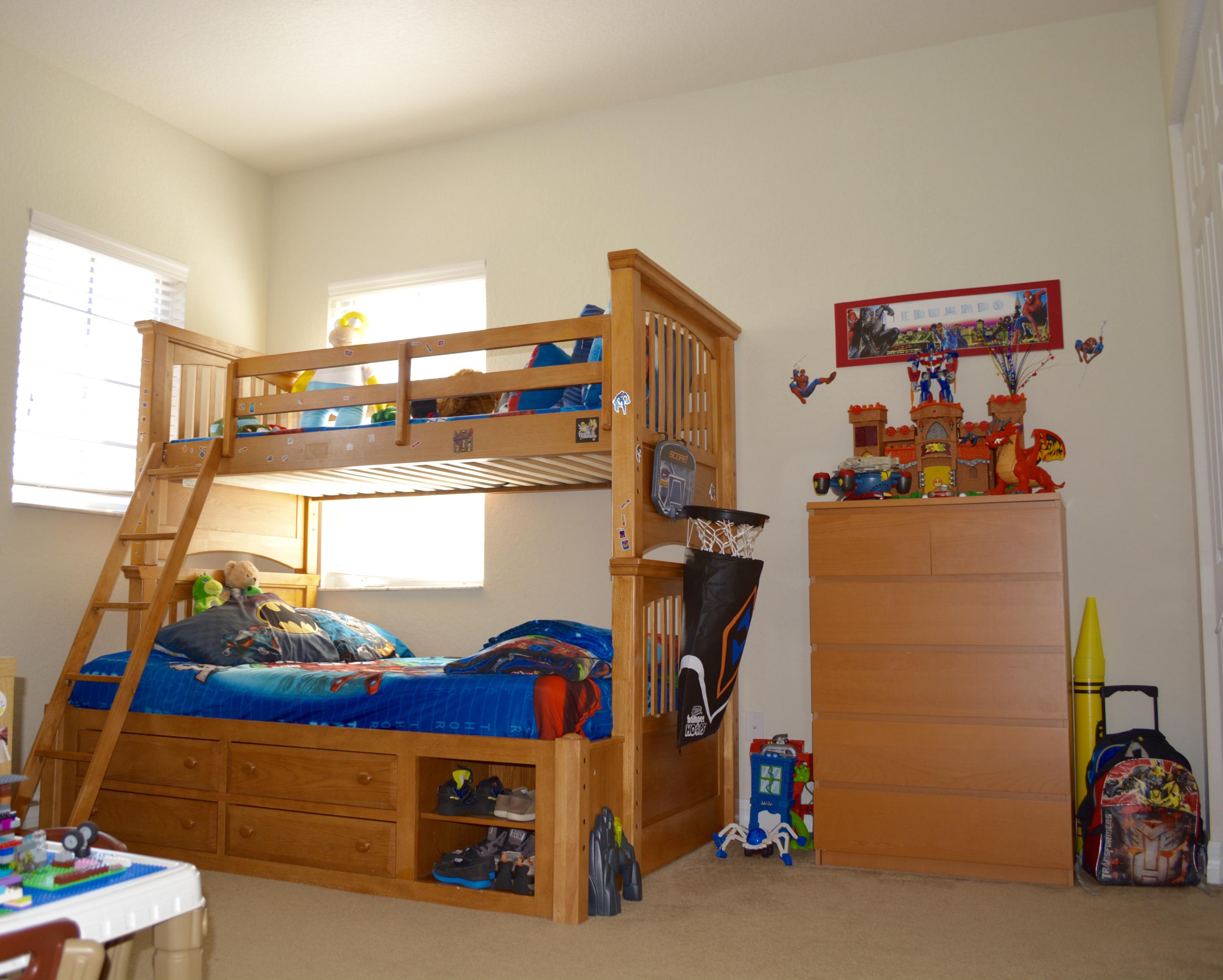116 Dunmore Drive Jupiter, FL 33458 - Photo 25 of 37 Bedroom 3