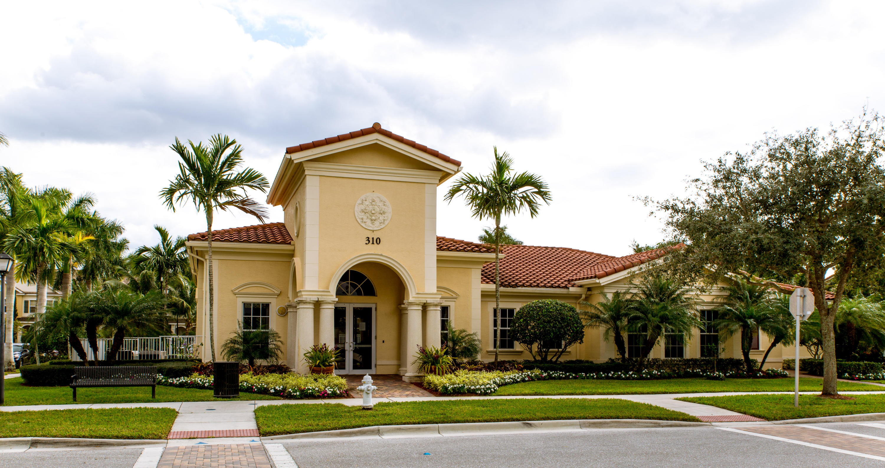 116 Dunmore Drive Jupiter, FL 33458 - Photo 34 of 37 Clubhouse
