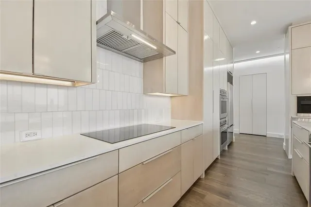 $10,800 | 2200 Victory Avenue, Unit 2107, Dallas, TX 75202