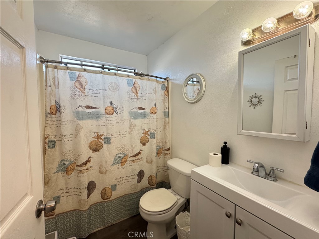 590 South 6th Street Grover Beach, CA 93433 - Photo 55 of 58 Unit B Bathroom