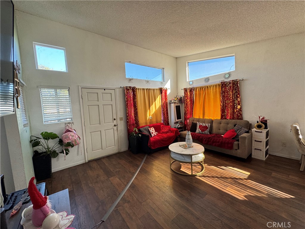 590 South 6th Street Grover Beach, CA 93433 - Photo 9 of 58 Unit A Living Room