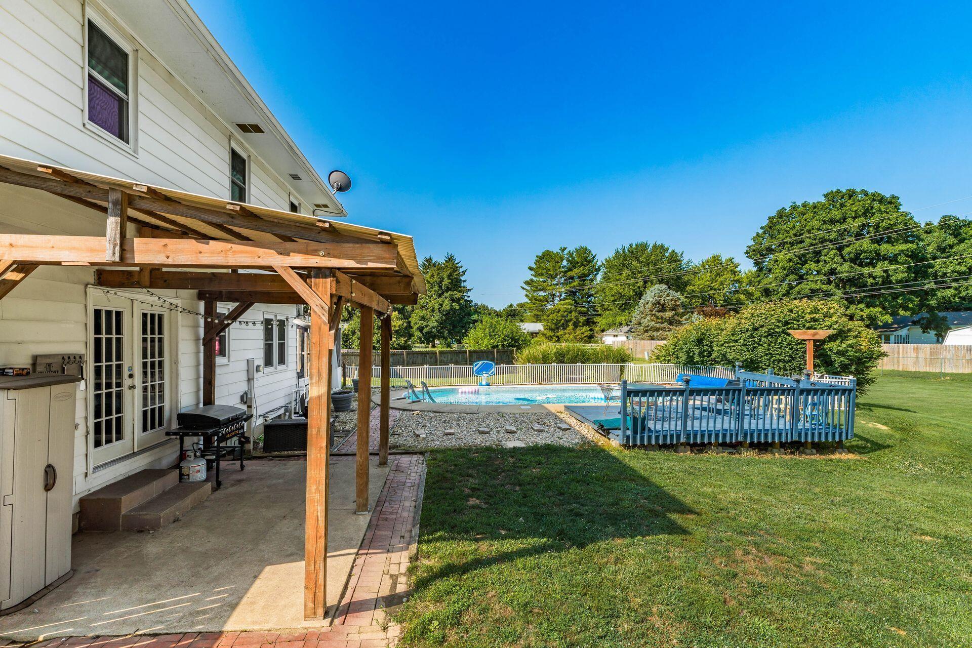562 Mapleview Lane Circleville, OH 43113 - Photo 31 of 31 039_ 562 Mapleview Ln - 018-2