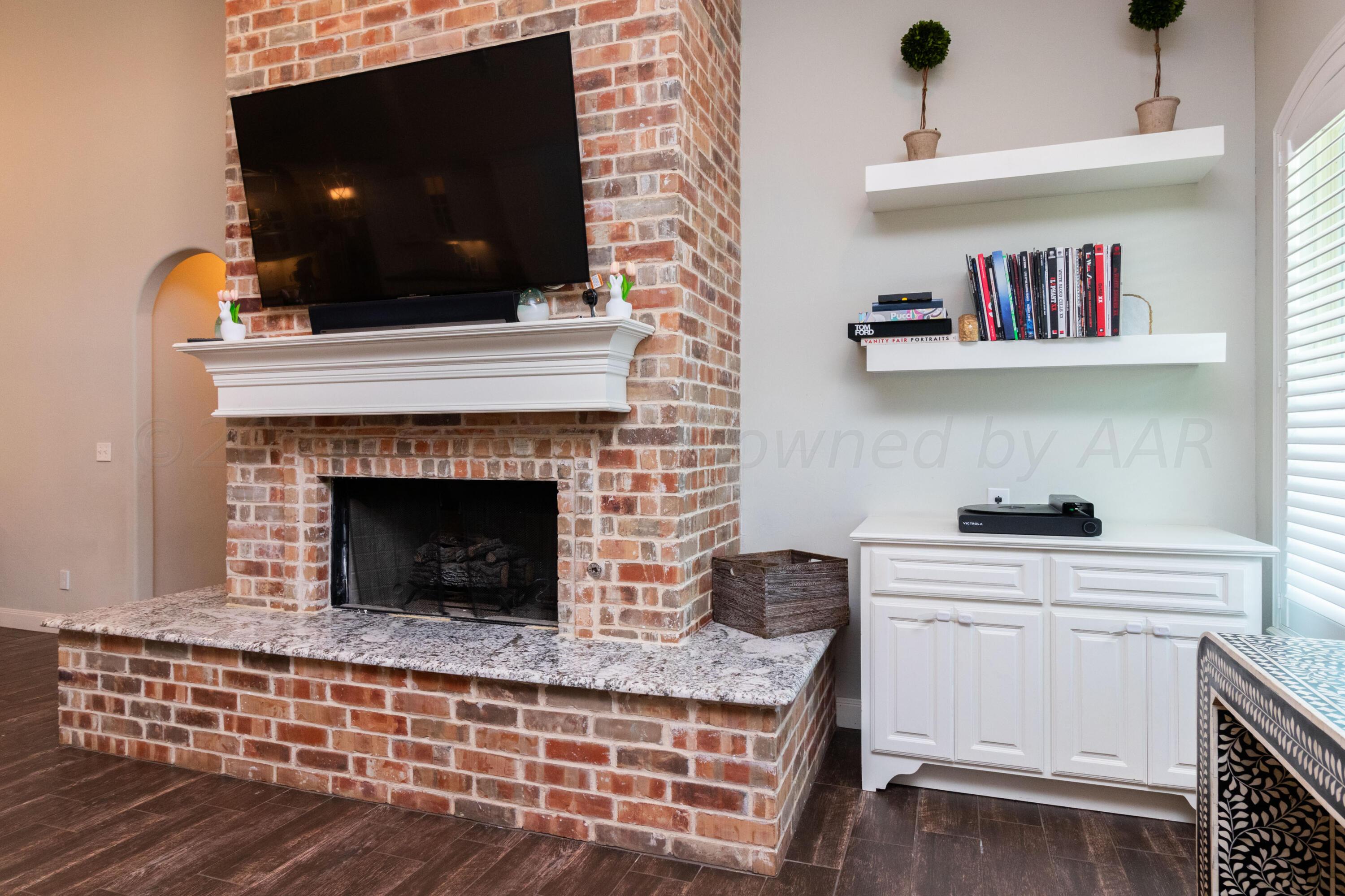 19701 Winding River Road Amarillo, TX 79119 - Photo 7 of 54 Fireplace