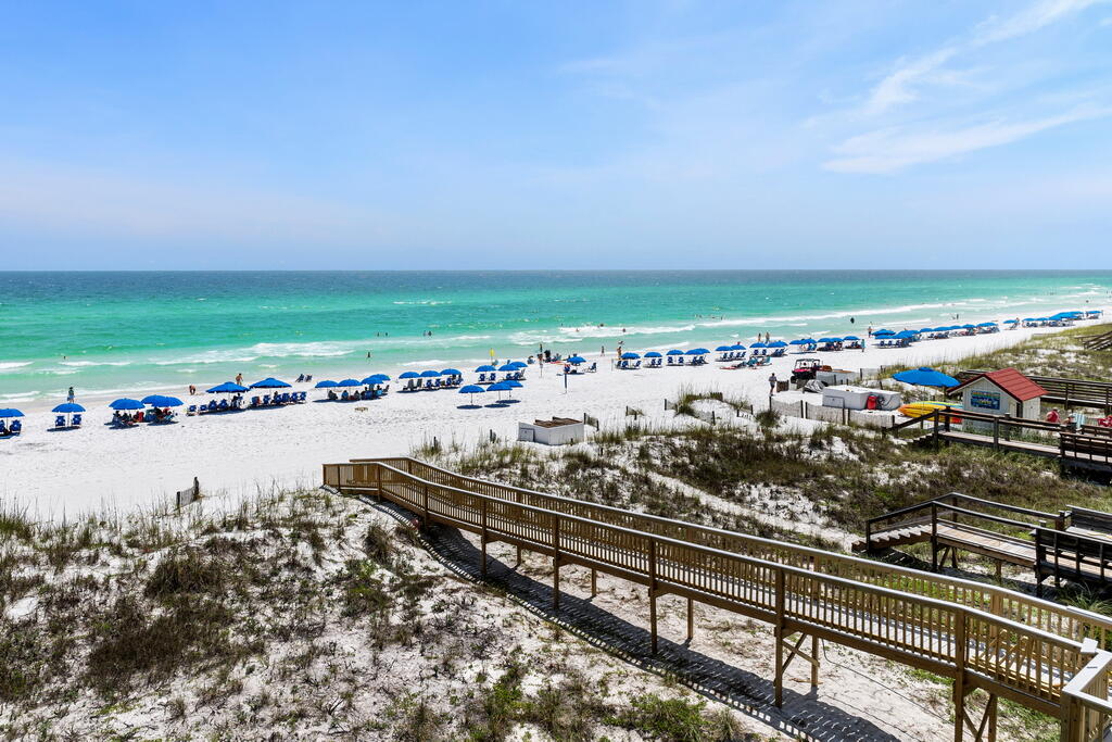 4748 Ocean Boulevard Destin, FL 32541 - Photo 15 of 80 a view of a city