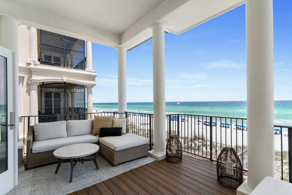 4748 Ocean Boulevard Destin, FL 32541 - Photo 47 of 80 a living room with furniture and a large window