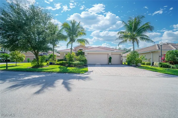 $427,500 | 13450 Seaside Harbour Drive, North Fort Myers, FL 33903
