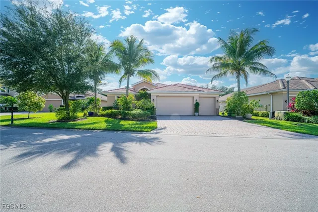 $449,900 | 13450 Seaside Harbour Drive, North Fort Myers, FL 33903