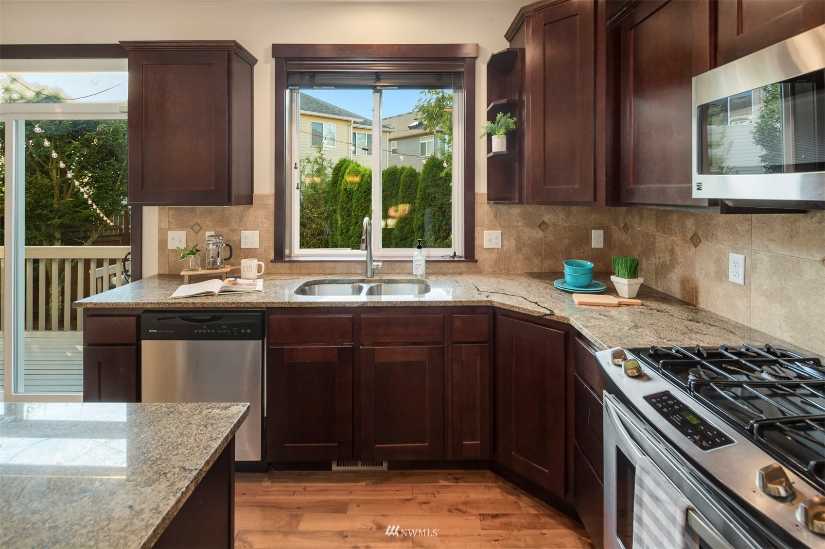 21314 38th Avenue Southeast Bothell, WA 98021 - Photo 13 of 36