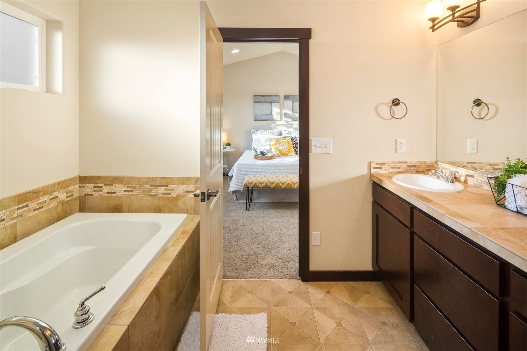 21314 38th Avenue Southeast Bothell, WA 98021 - Photo 27 of 36