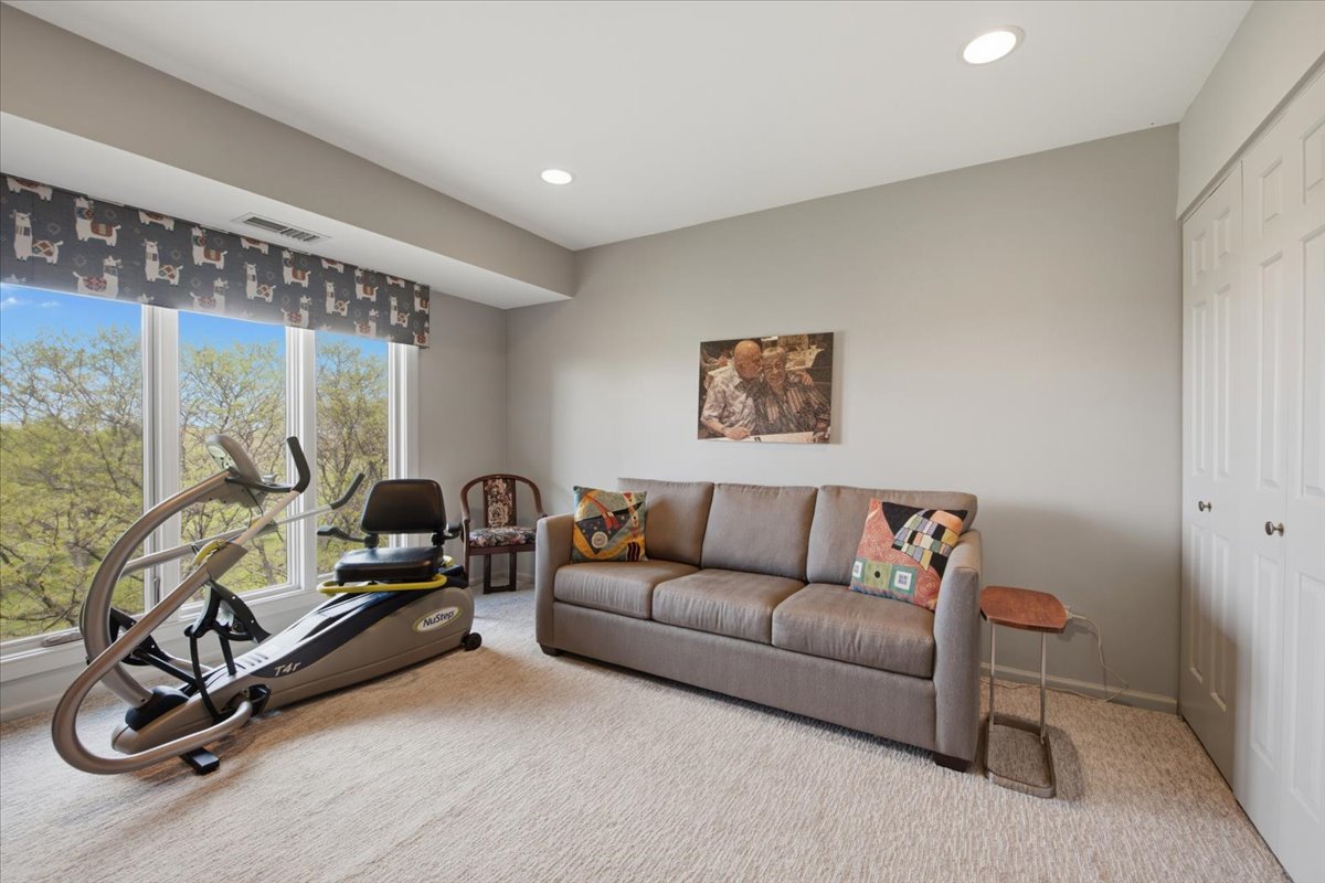 3810 Mission Hills Road, Unit 505 Northbrook, IL 60062 - Photo 13 of 21