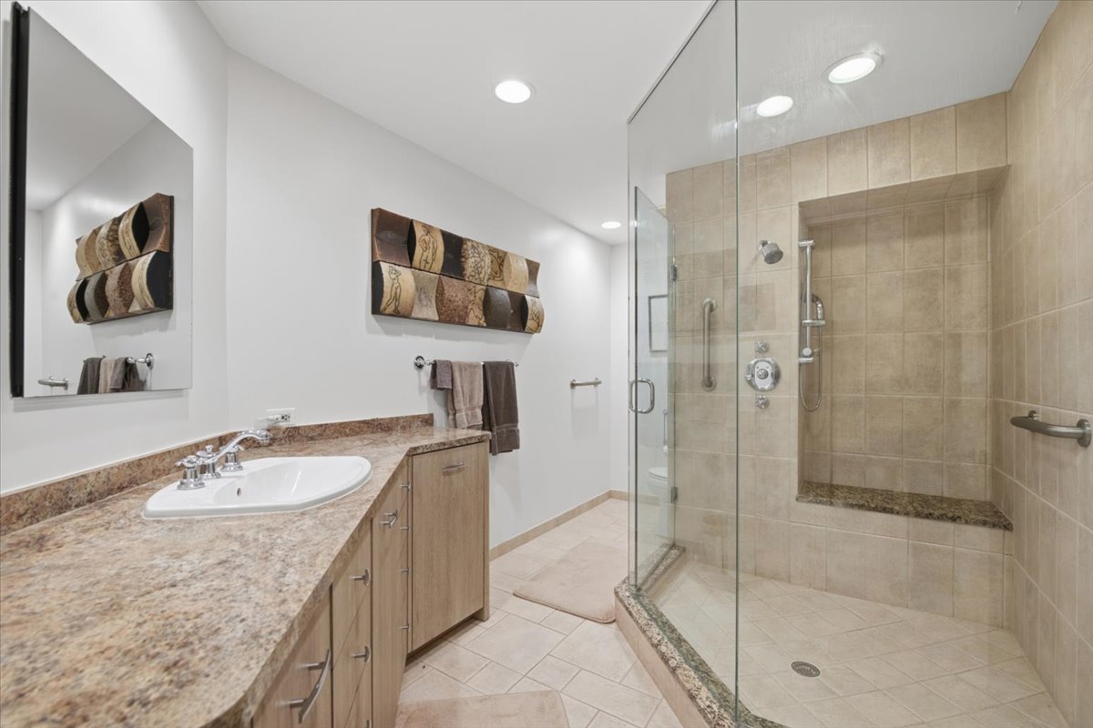 3810 Mission Hills Road, Unit 505 Northbrook, IL 60062 - Photo 17 of 21