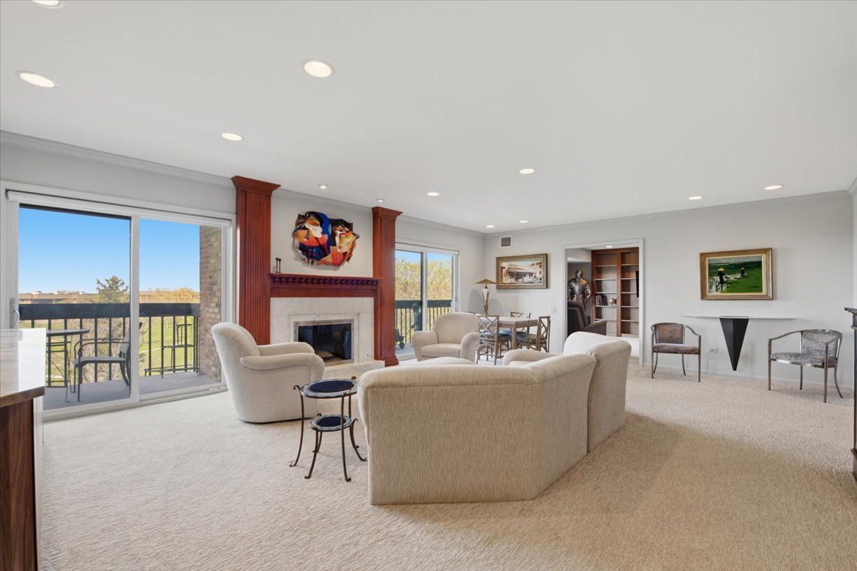 3810 Mission Hills Road, Unit 505 Northbrook, IL 60062 - Photo 4 of 21