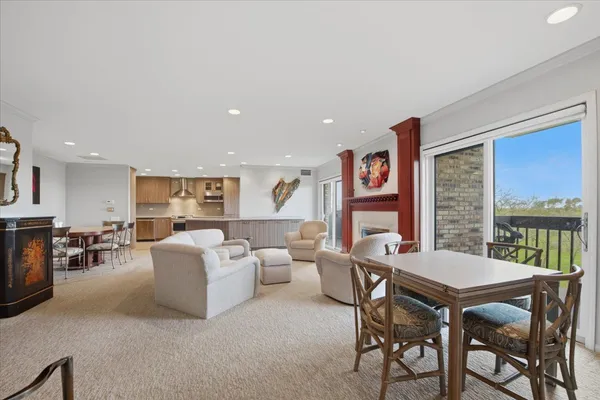 $600,000 | 3810 Mission Hills Road, Unit 505, Northbrook, IL 60062
