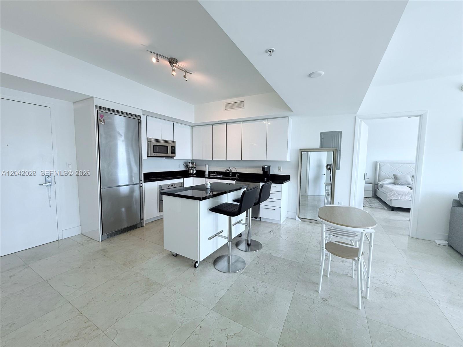 92 Southwest 3rd Street, Unit 4311 Miami, FL 33130 - Photo 11 of 54