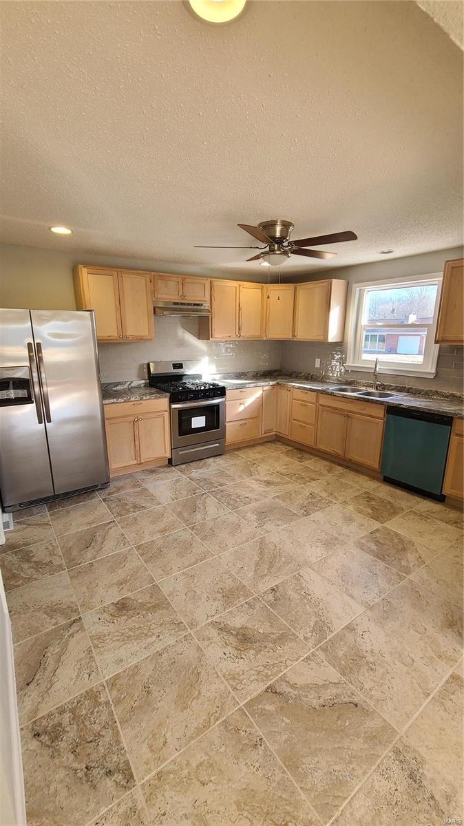 3701 Johnson Road Granite City, IL 62040 - Photo 13 of 45 Gallery Image 13