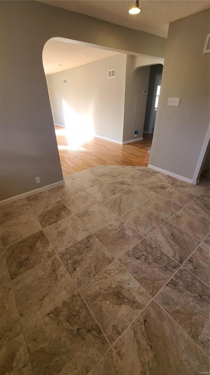 3701 Johnson Road Granite City, IL 62040 - Photo 16 of 45 Gallery Image 16