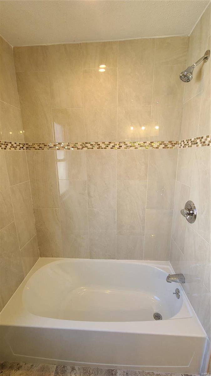 3701 Johnson Road Granite City, IL 62040 - Photo 23 of 45 Gallery Image 23