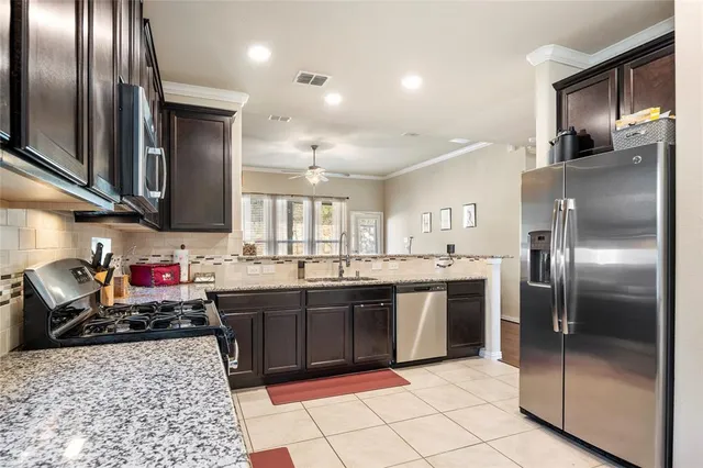 $515,000 | 1909 Nob Hill Court, Denton, TX 76210