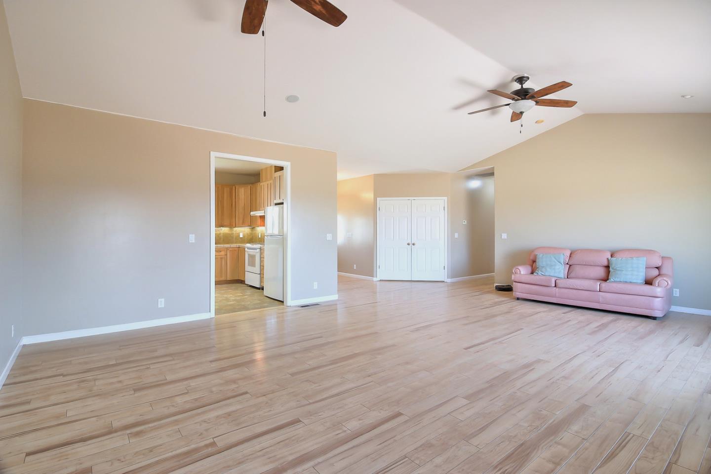 6782 Fairview Road Hollister, CA 95023 - Photo 8 of 42 Gallery Image 8