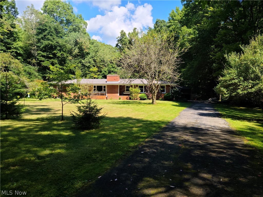 9671 Wolfe Road Windham, OH 44288 - Photo 2 of 13 Gallery Image 2