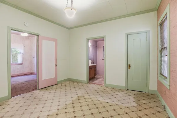 a view of entryway