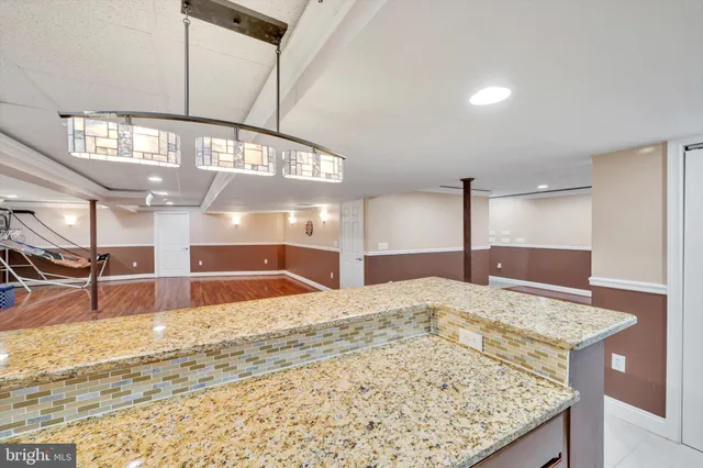 a view of a house with a big yard