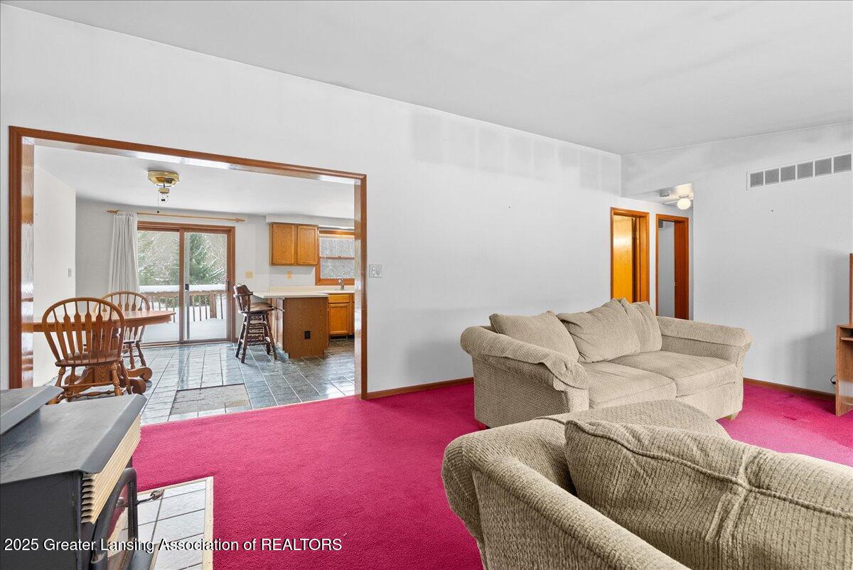 4365 Mack Road Howell, MI 48855 - Photo 17 of 50 15-Media Jett - 20
