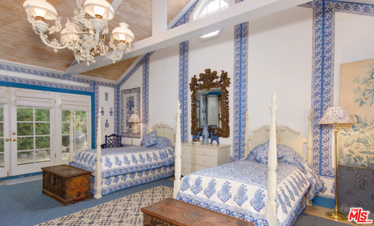 9199 Cotharin Road Malibu, CA 90265 - Photo 11 of 22