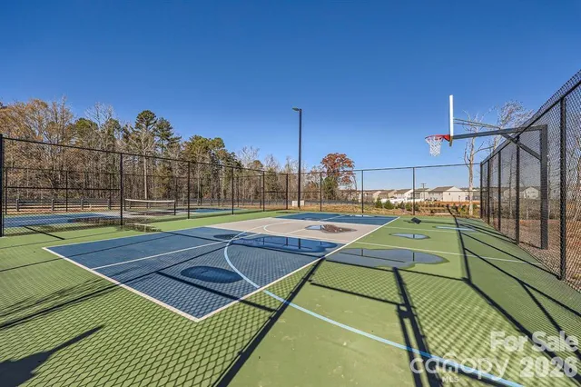 a view of a tennis court