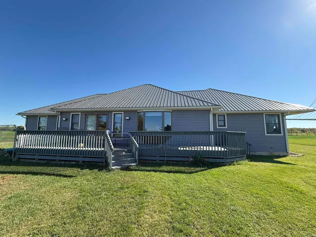 $450,000 | 1400 North 200 East, Lagrange, IN 46761