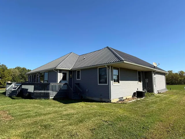 $450,000 | 1400 North 200 East, Lagrange, IN 46761