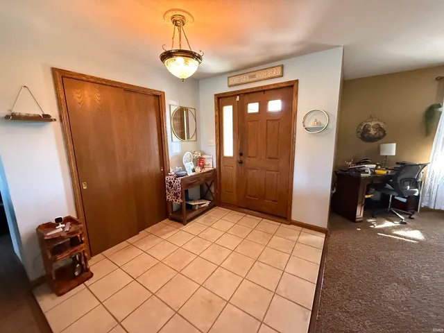 $450,000 | 1400 North 200 East, Lagrange, IN 46761