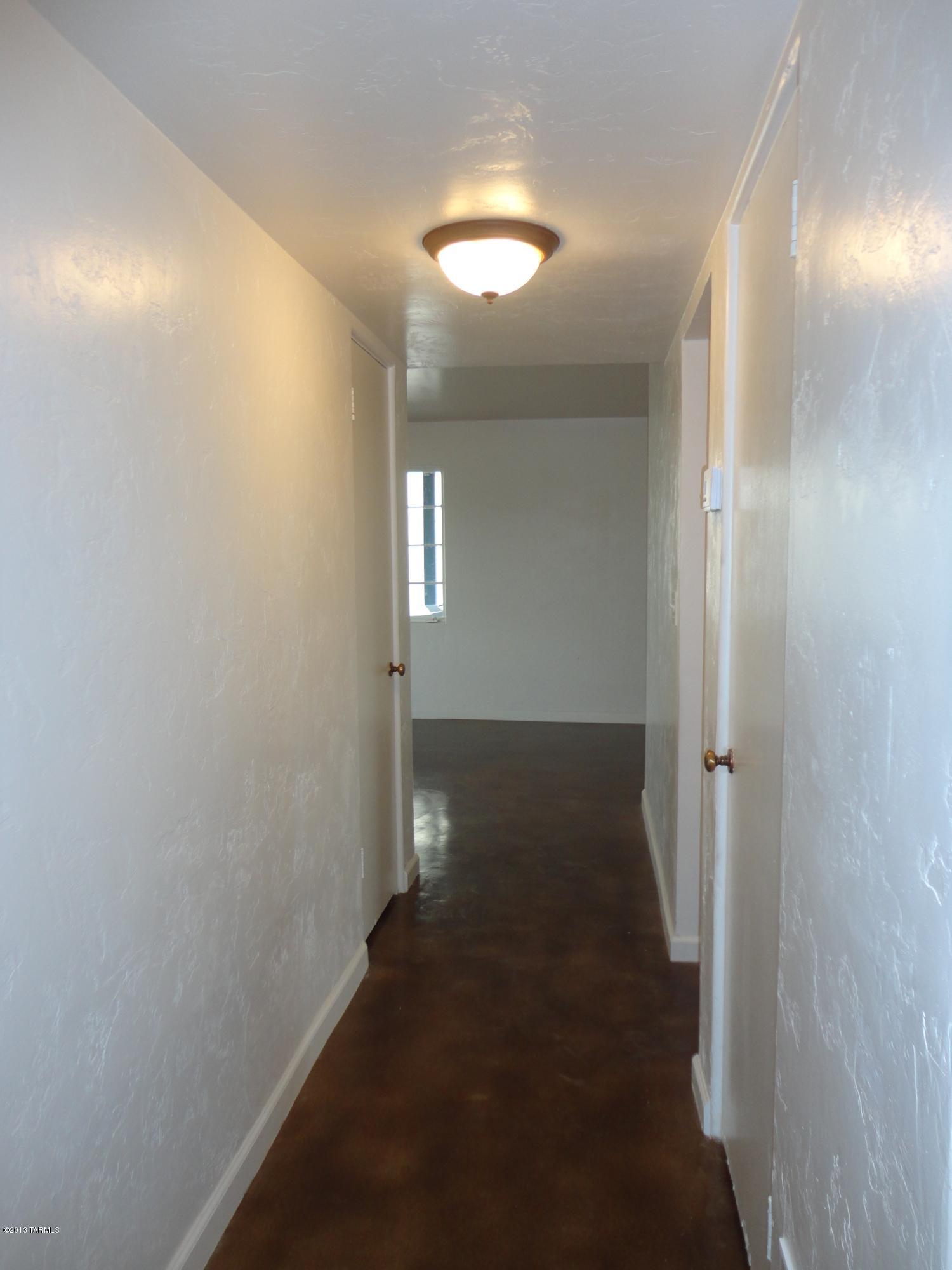 3233 East Silverlake Road Tucson, AZ 85713 - Photo 16 of 17 Gallery Image 16