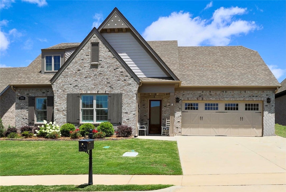 2934 Spring Lakes Crossing Opelika, AL 36801 - Photo 1 of 40 Gallery Image 1