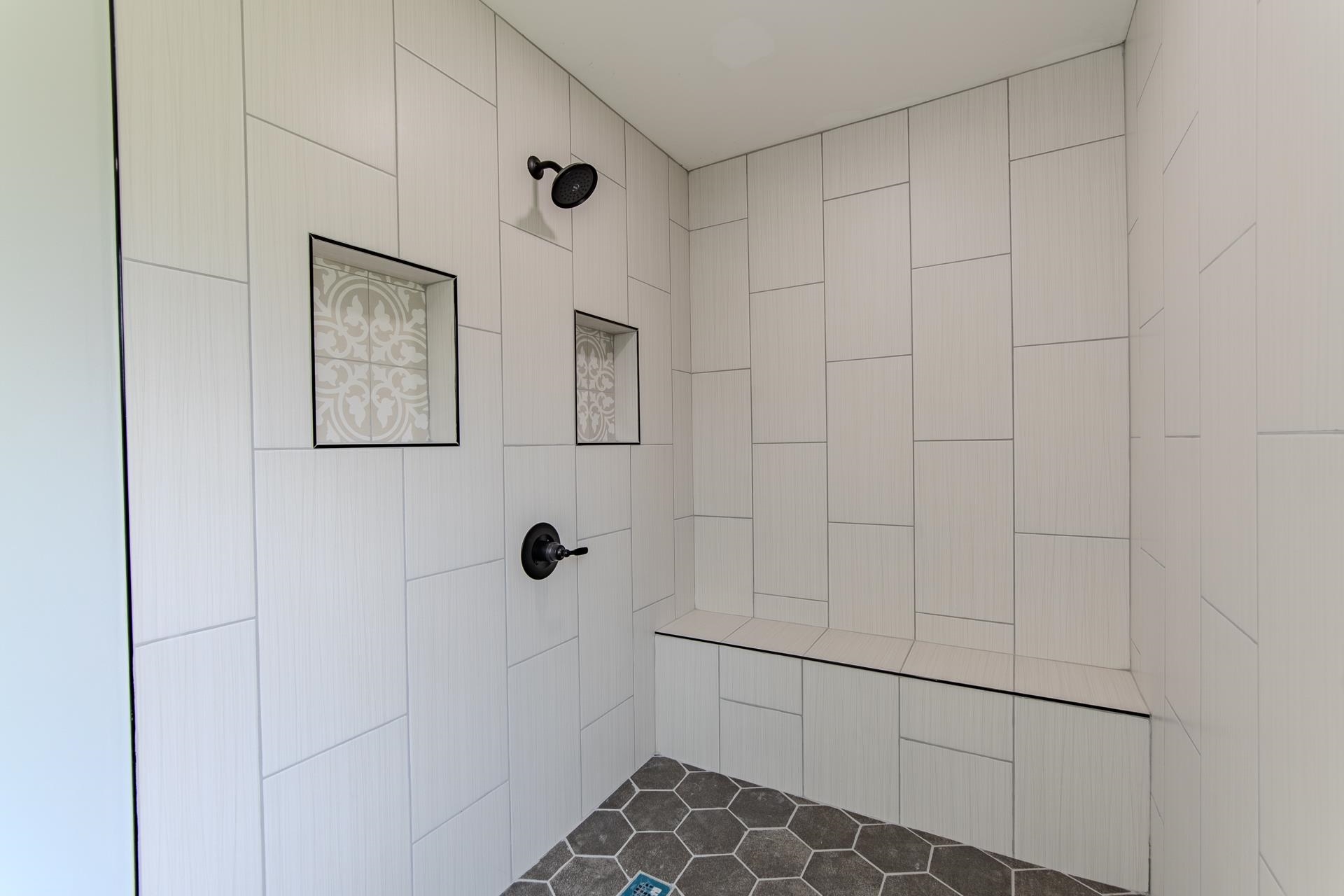 6800 Glendale Road Morris Chapel, TN 38361 - Photo 15 of 40 a bathroom with a bathtub