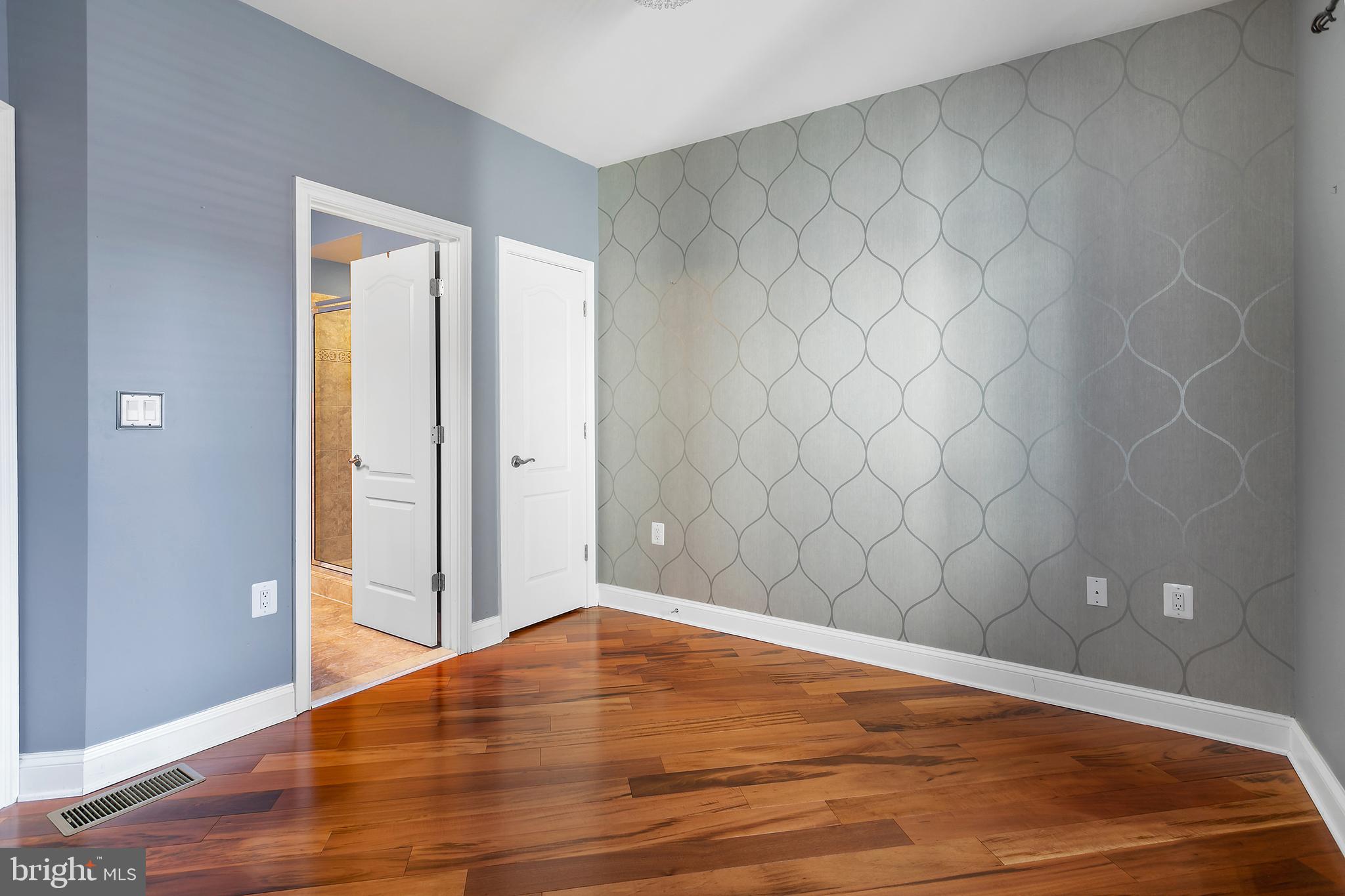 1300 Duke Street Alexandria, VA 22314 - Photo 17 of 36 Second floor 2nd bedroom