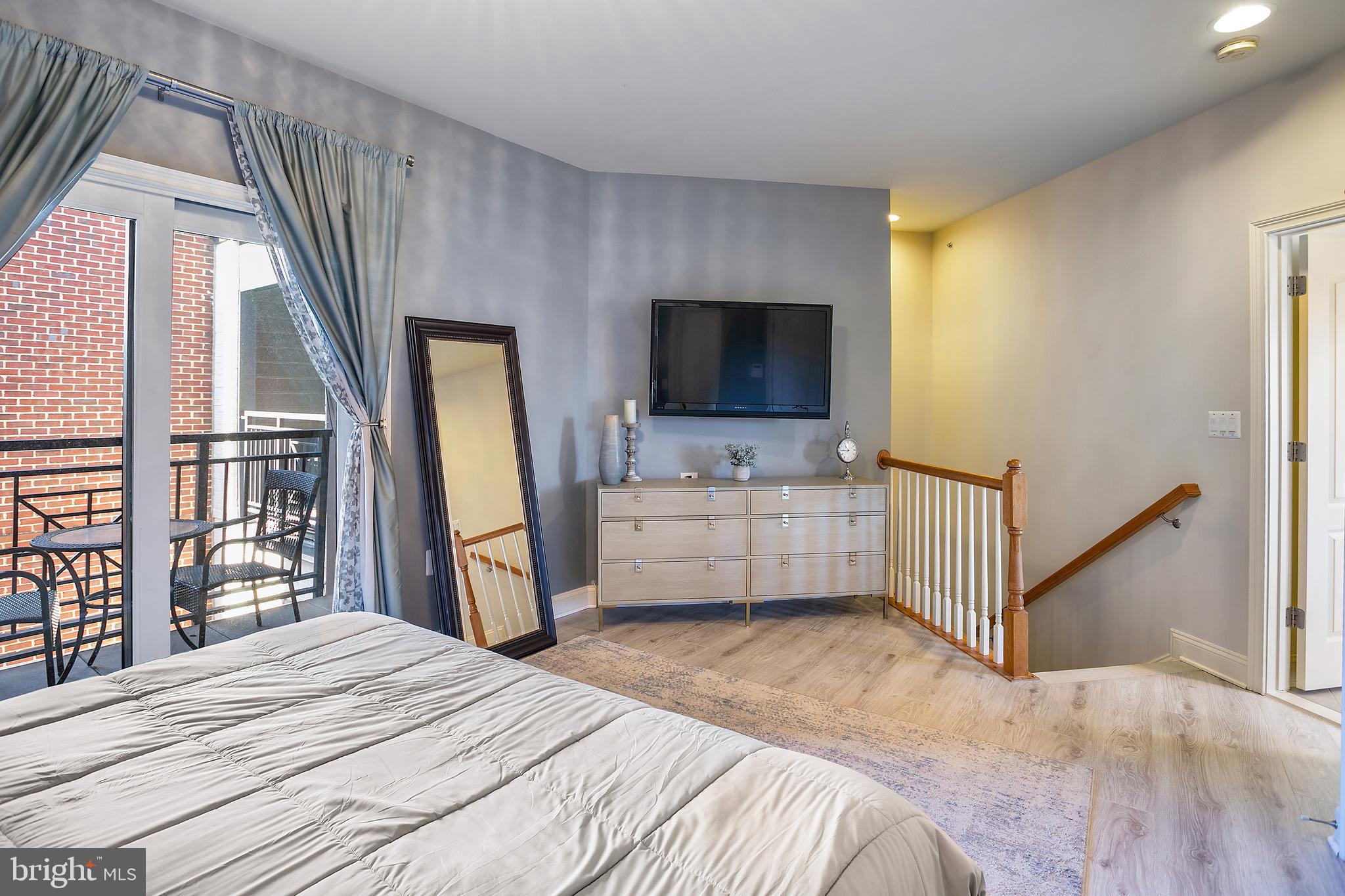 1300 Duke Street Alexandria, VA 22314 - Photo 21 of 36 Primary bedroom