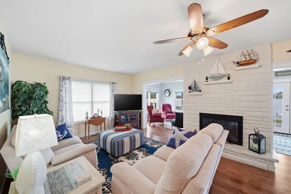 $525,000 | 351 Moser Drive, Bronson, MI 49028