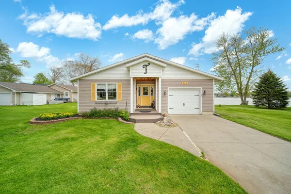 $525,000 | 351 Moser Drive, Bronson, MI 49028