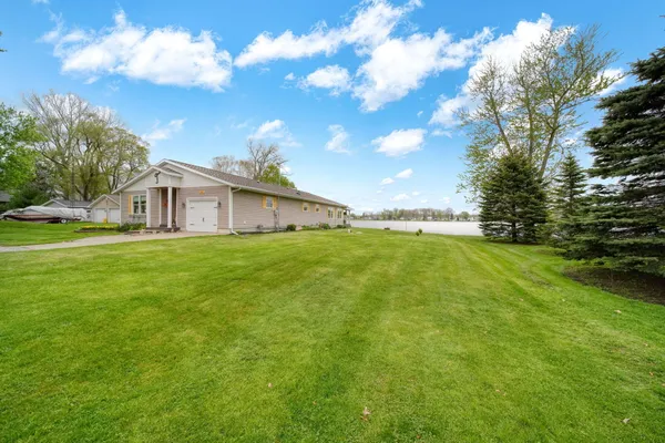 $525,000 | 351 Moser Drive, Bronson, MI 49028